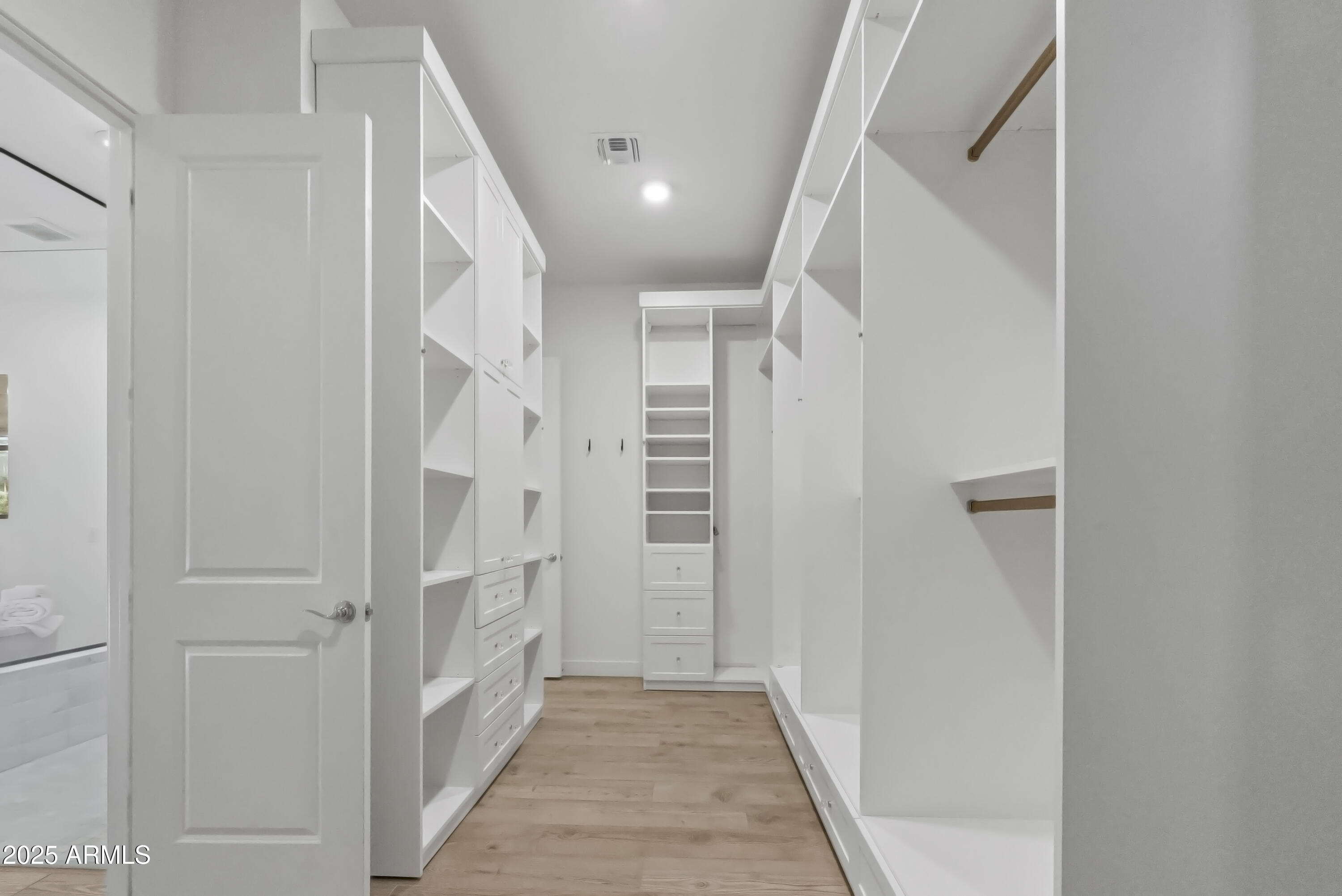 2753 East Hummingbird Way Gilbert, AZ 85297 - Photo 20 of 44 a view of a hallway with closet