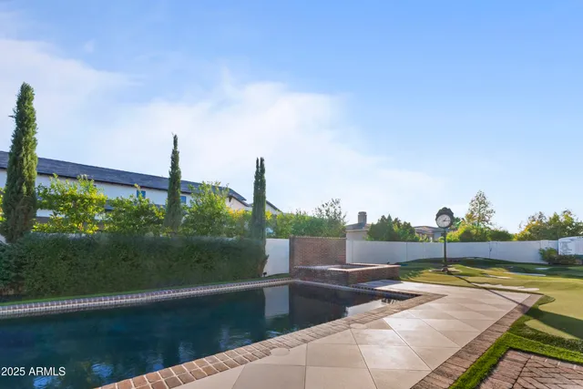 $2,699,000 | 2753 East Hummingbird Way, Gilbert, AZ 85297