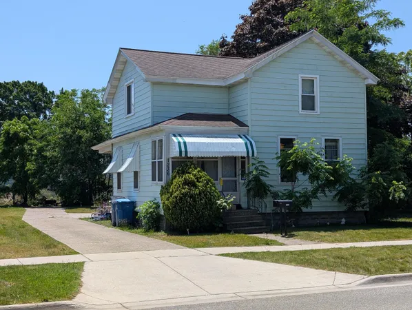 $339,900 | 1236 Fulton Street, Grand Haven, MI 49417