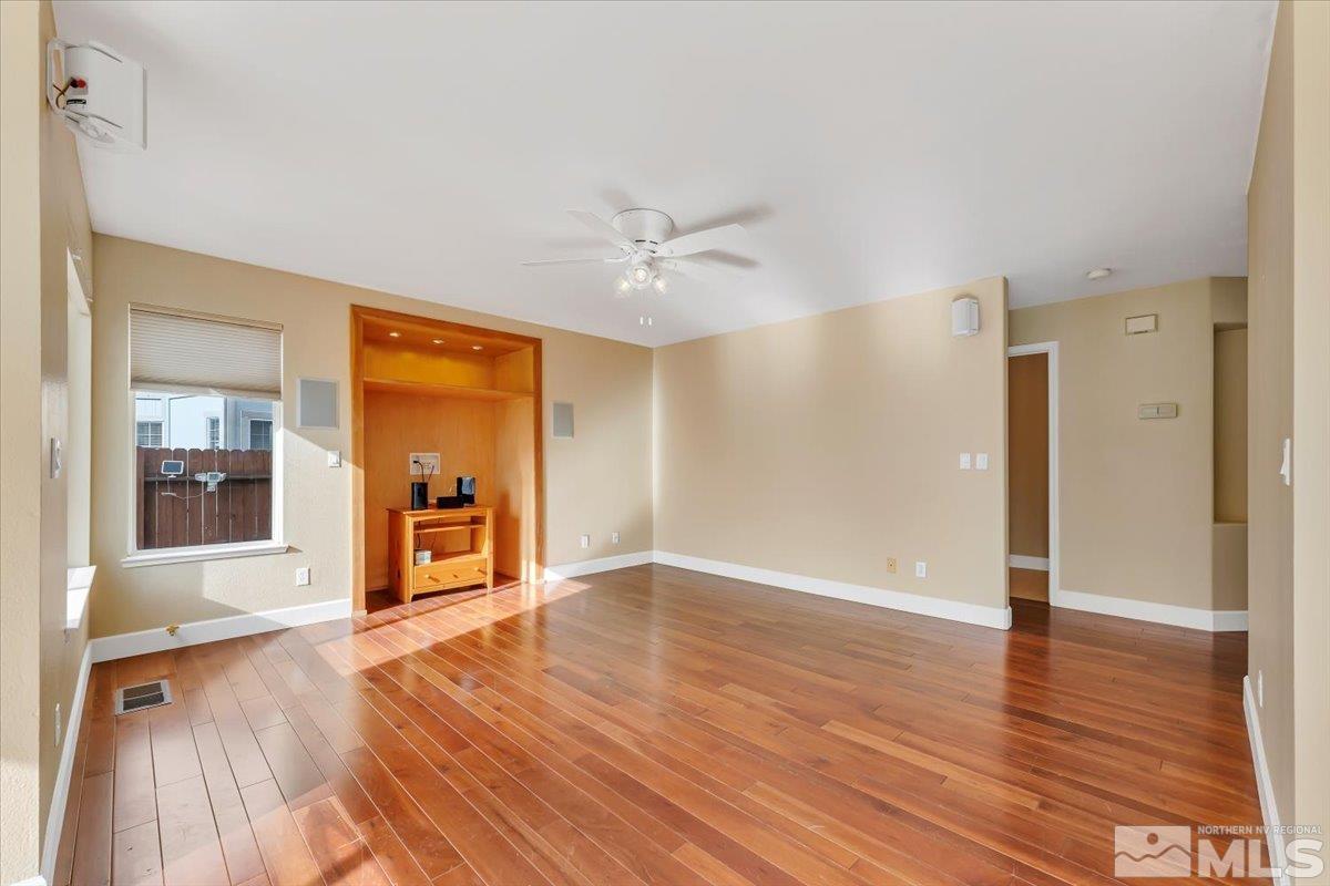 5880 Simons Drive Reno, NV 89523 - Photo 12 of 35 Photo 12