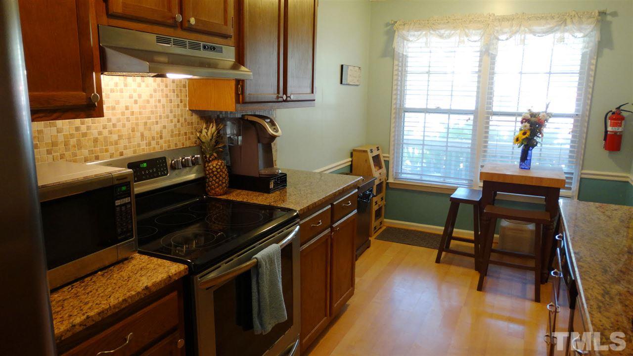 110 Shady Spring Place Durham, NC 27713 - Photo 9 of 22 Gallery Image 9