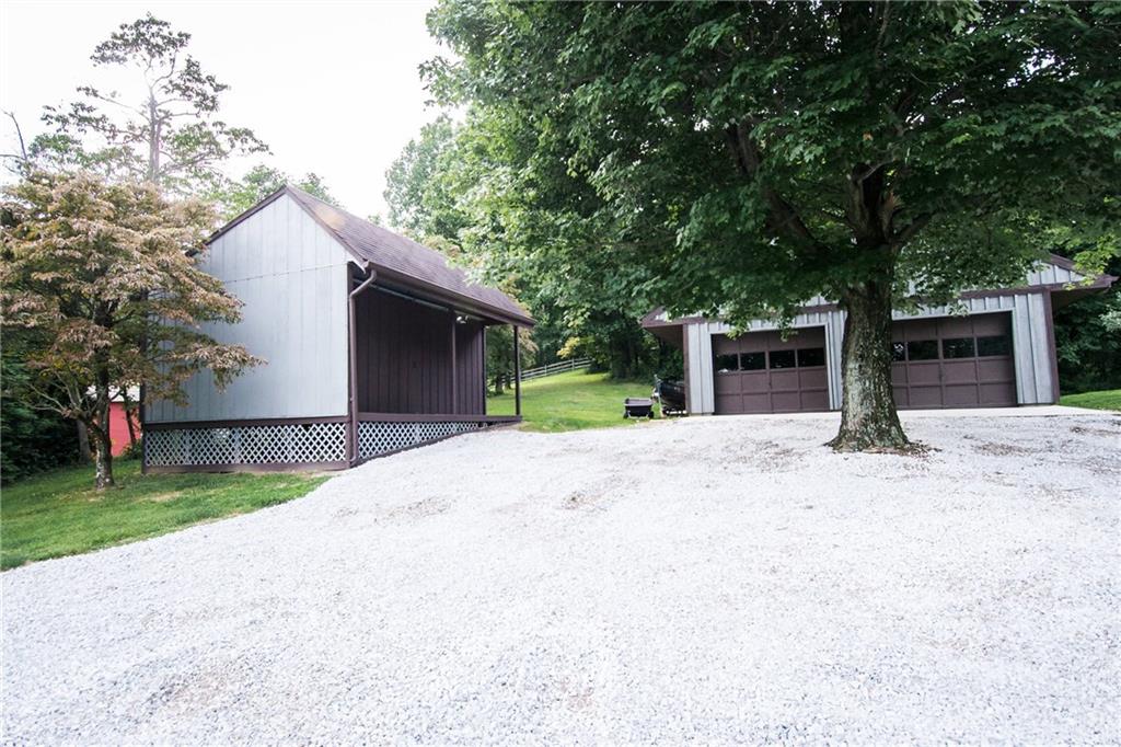 500 McCombs Road Venetia, PA 15367 - Photo 22 of 25