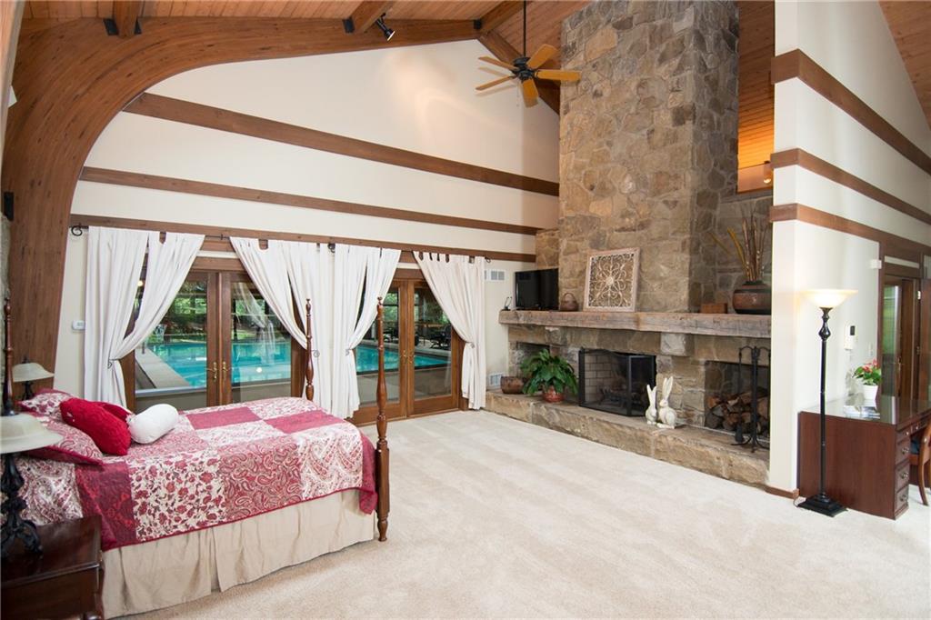 500 McCombs Road Venetia, PA 15367 - Photo 10 of 25