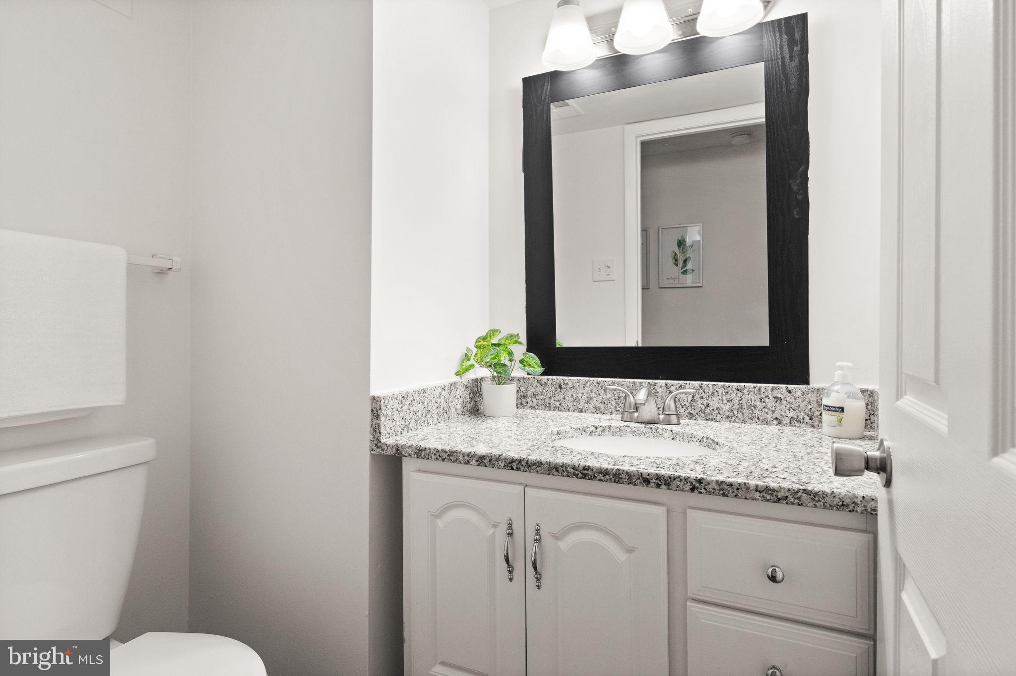 14424 Filarete Street Woodbridge, VA 22193 - Photo 12 of 30