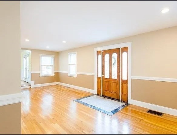 9 G Street Boston, MA 02127 - Photo 4 of 16