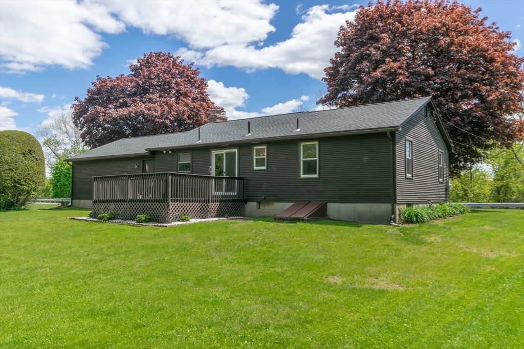 629 River Road Agawam, MA 01001 - Photo 21 of 36