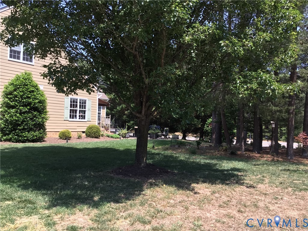 11283 Winding River Road Providence Forge, VA 23140 - Photo 32 of 40