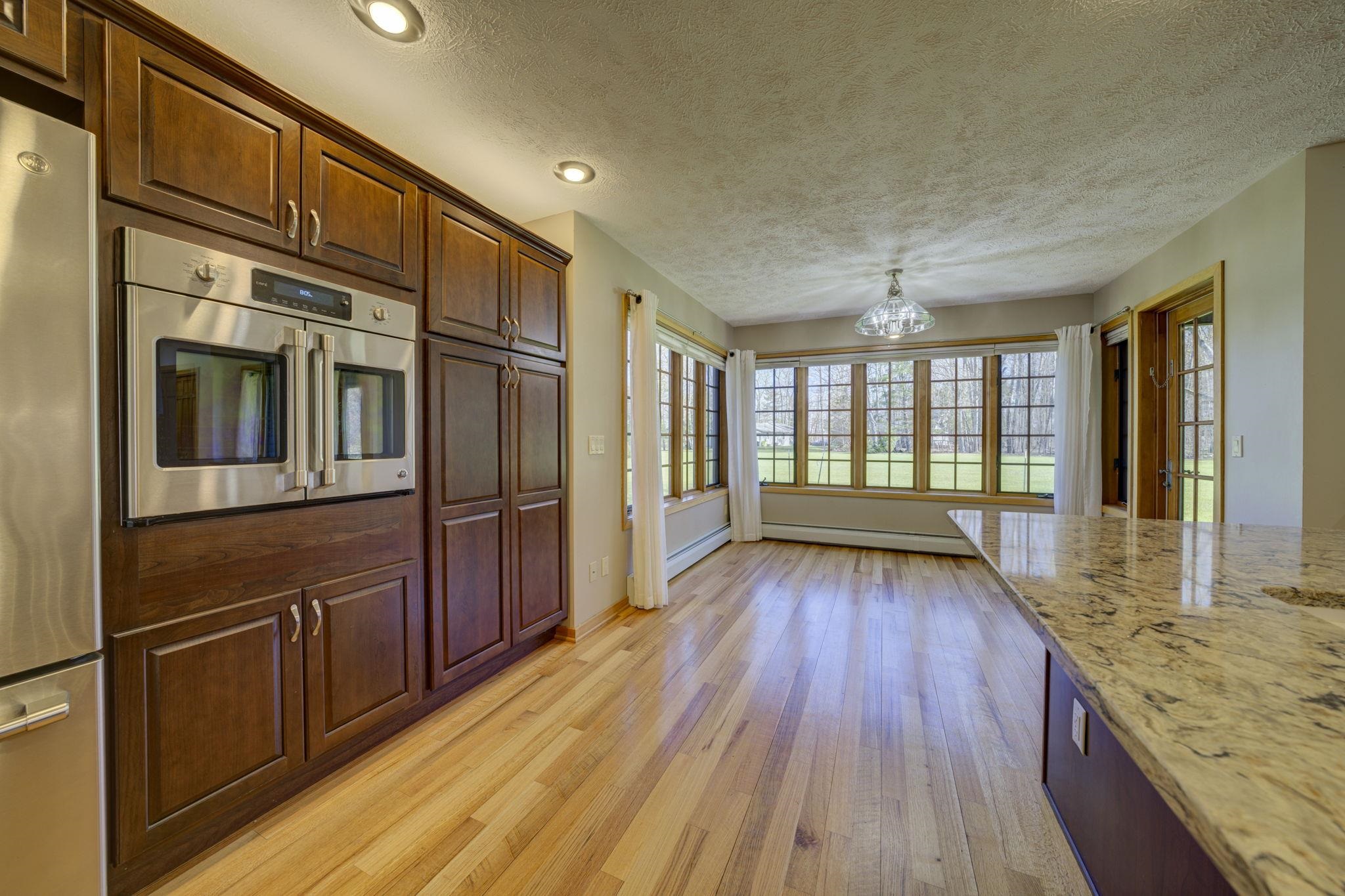 12535 Bluff Road Traverse City, MI 49686 - Photo 17 of 59 Gallery Image 17