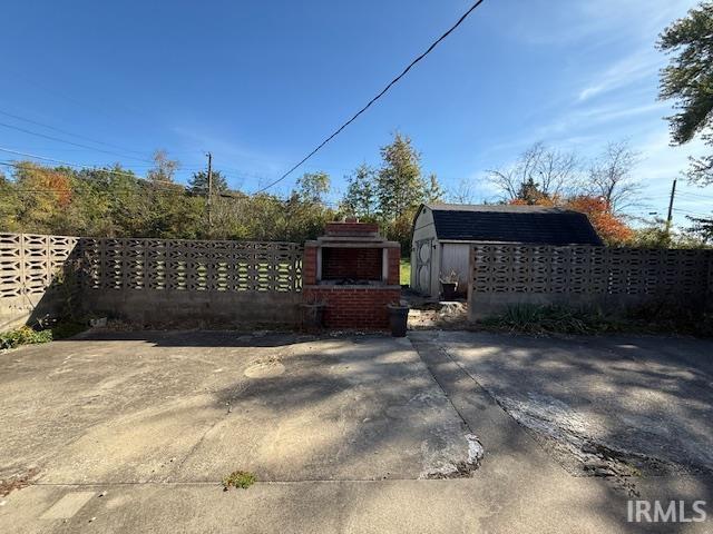 210 Shawnee Drive Bedford, IN 47421 - Photo 12 of 16