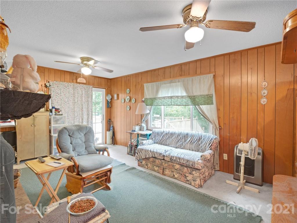 1829 Woolie Road Lincolnton, NC 28092 - Photo 17 of 39 Gallery Image 17