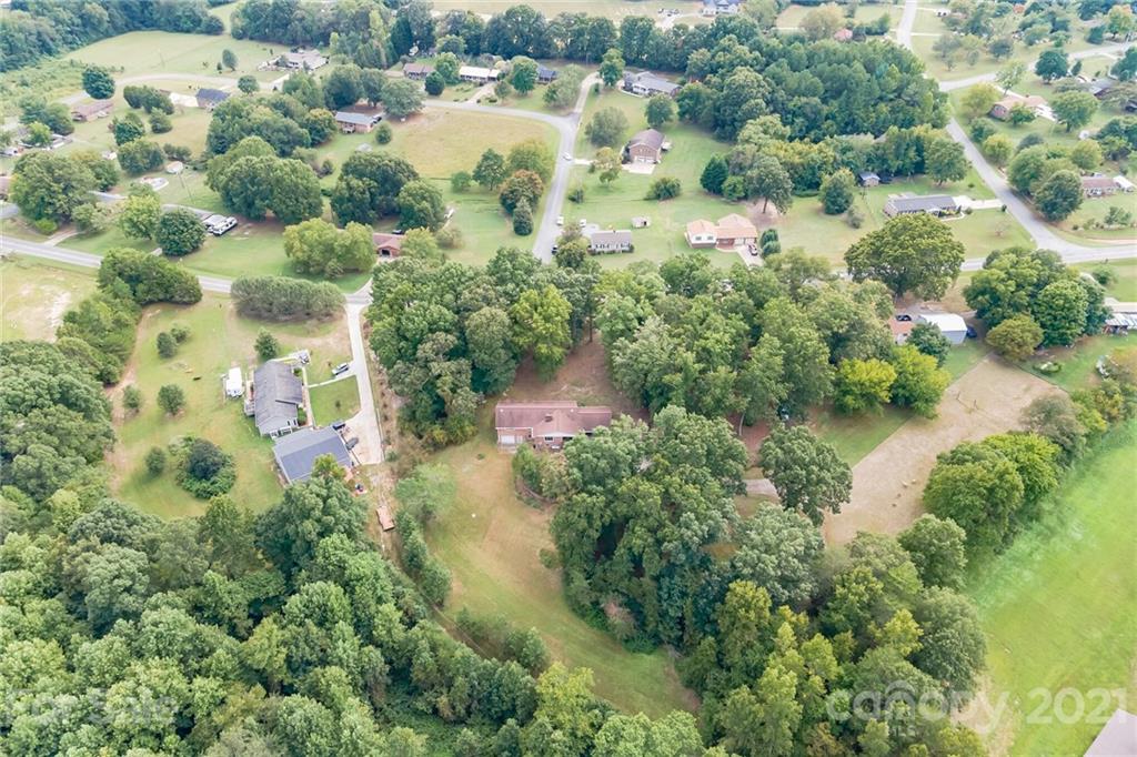 1829 Woolie Road Lincolnton, NC 28092 - Photo 38 of 39 Gallery Image 38