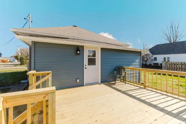 $170,000 | 1012 North Logan Street, Marion, IL 62959