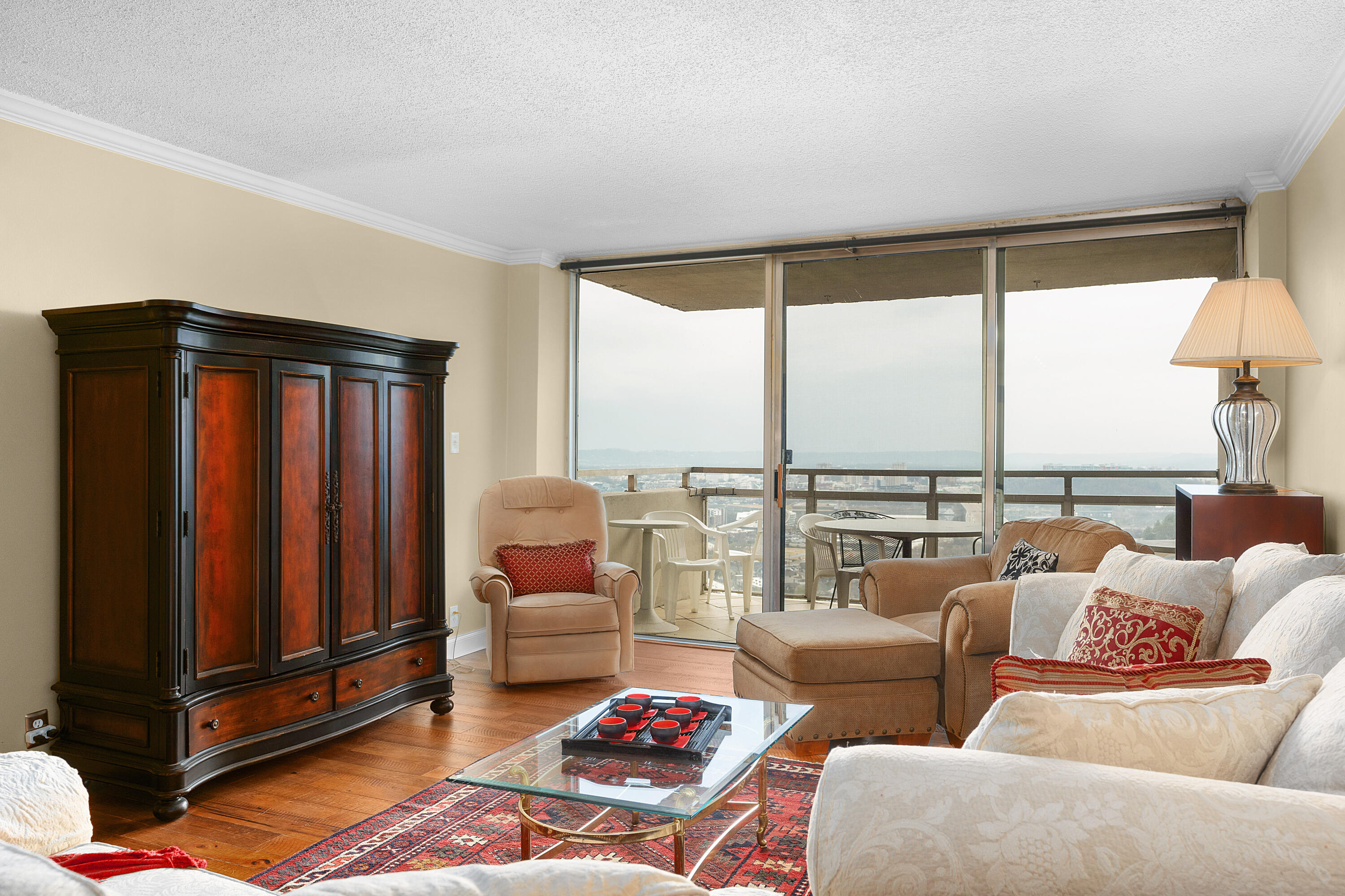 1131 Stringers Ridge Road, Unit 11E Chattanooga, TN 37405 - Photo 11 of 38 04 - 1131 Stringers 11E - Interior