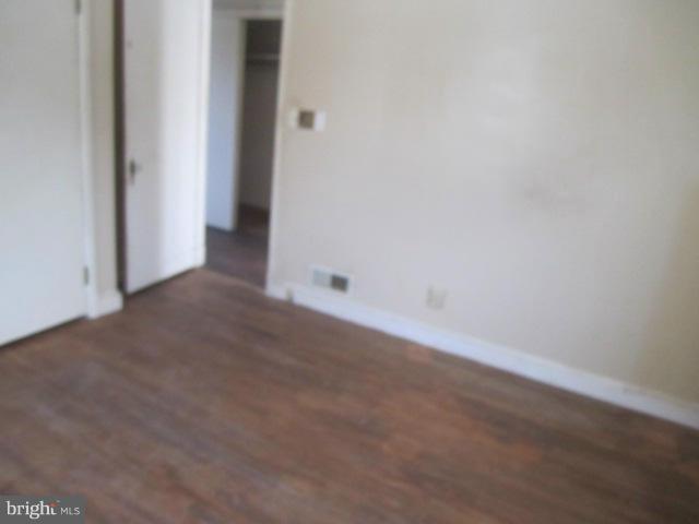 2432 Holly Neck Road Baltimore, MD 21221 - Photo 14 of 27 a view of an empty room