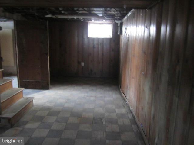 2432 Holly Neck Road Baltimore, MD 21221 - Photo 22 of 27 a view of an empty room
