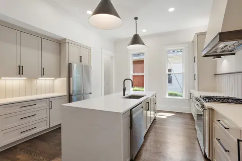 $1,275,000 | 2109 Elliott Avenue, Nashville, TN 37204