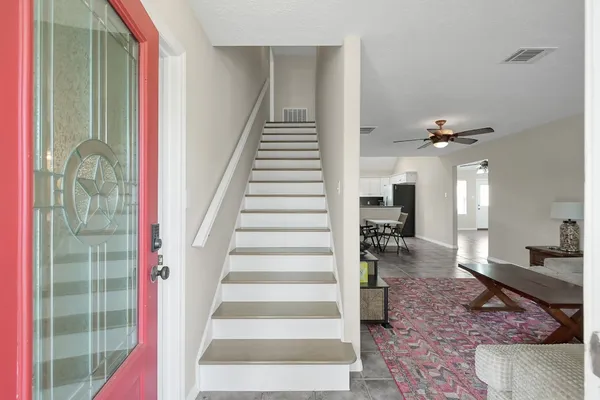 a view of entryway and hall