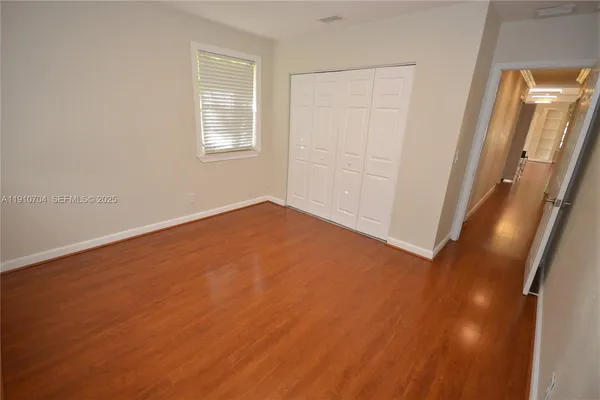 $3,600 | 2119 Nova Village Drive, Davie, FL 33317