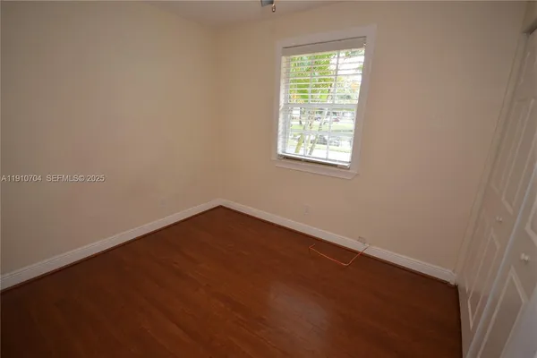 $3,600 | 2119 Nova Village Drive, Davie, FL 33317