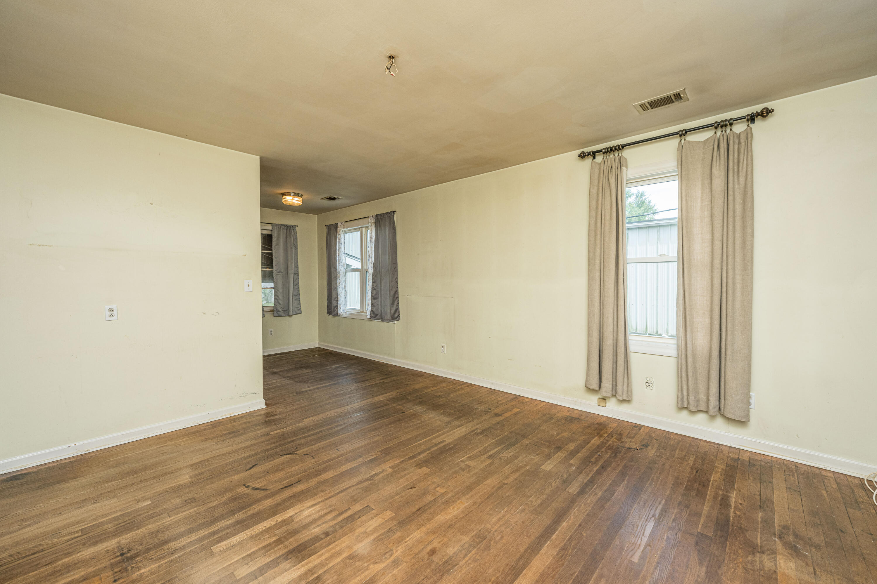 1182 Russell Drive Mount Pleasant, SC 29464 - Photo 6 of 57