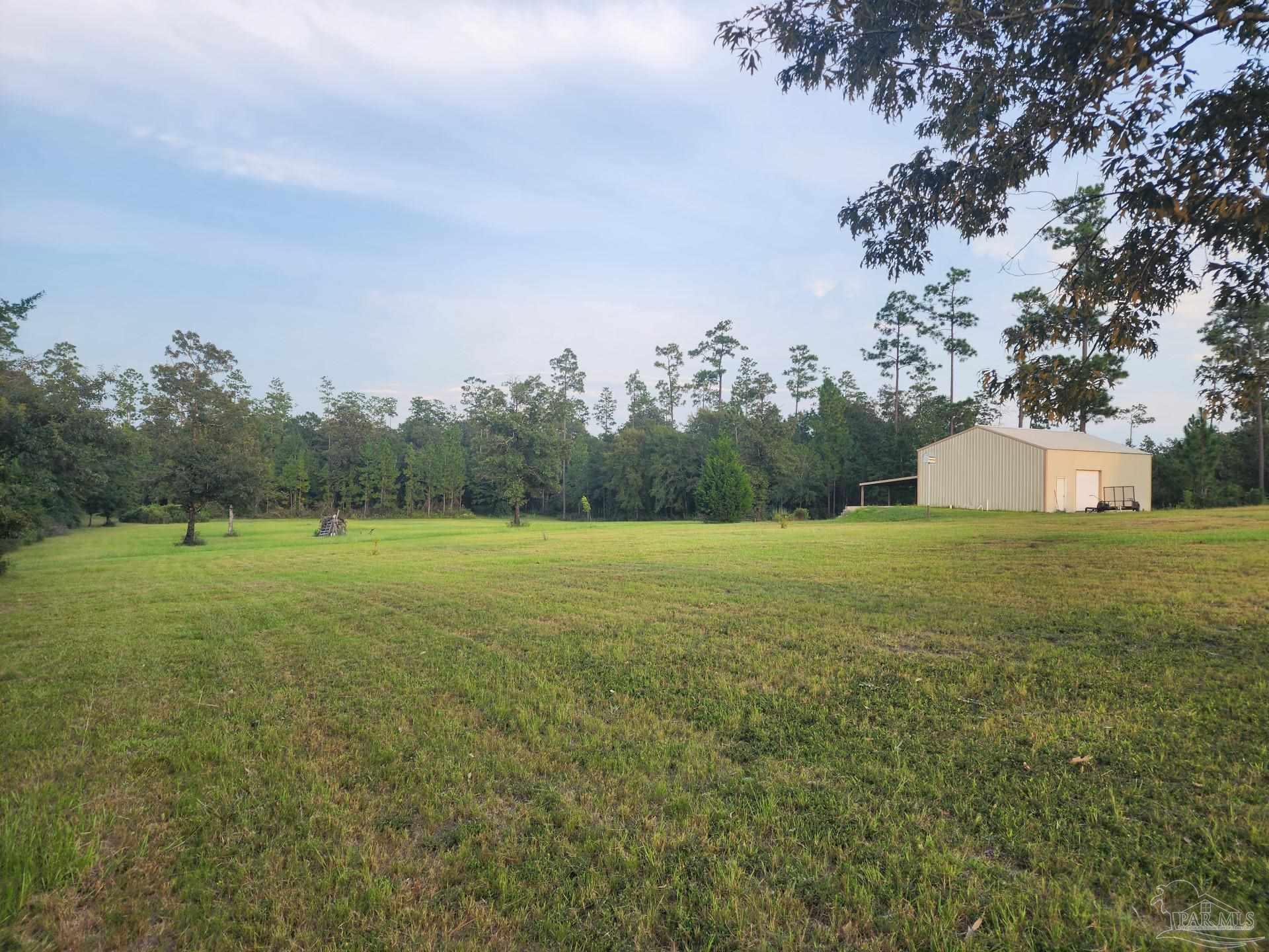 2264 Lewis Road Milton, FL 32570 - Photo 9 of 18 Gallery Image 9