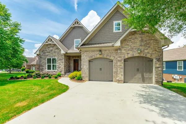 $649,000 | 12733 Blakeslee Drive, Soddy Daisy, TN 37379