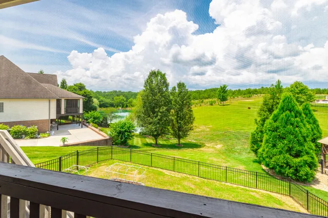 $699,000 | 12733 Blakeslee Drive, Soddy Daisy, TN 37379