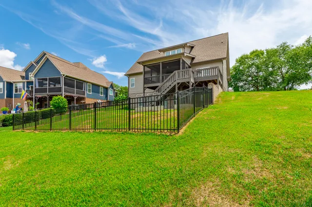 $699,000 | 12733 Blakeslee Drive, Soddy Daisy, TN 37379