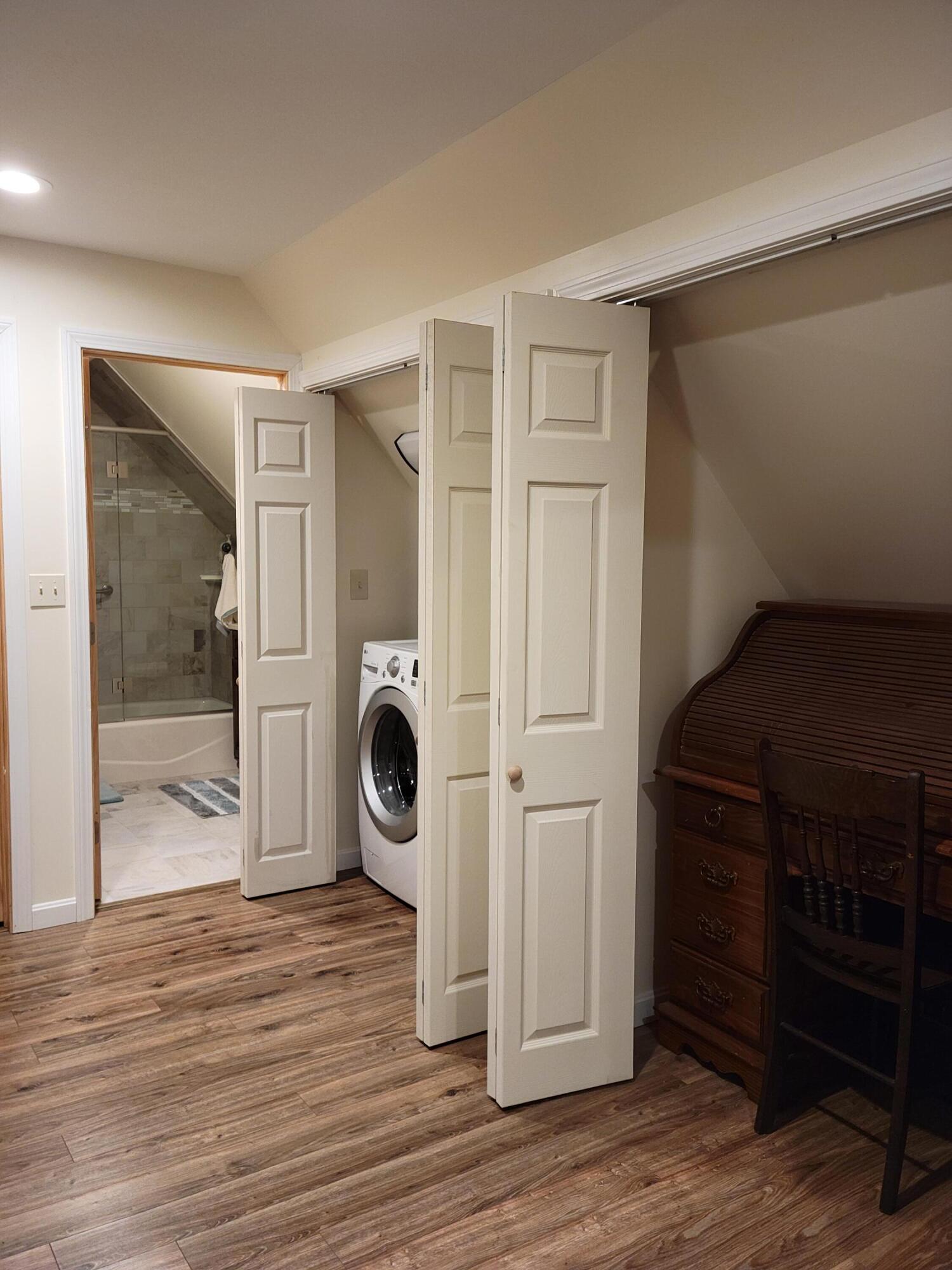 5 North Chester Road Chester, ME 04457 - Photo 54 of 107 2nd floor hallway