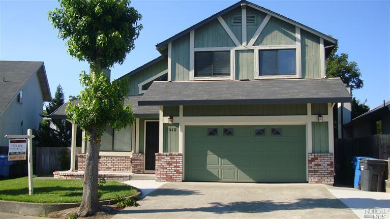 1312 Middlebrook Way Rohnert Park, CA 94928 - Photo 1 of 1 a front view of a house with garden