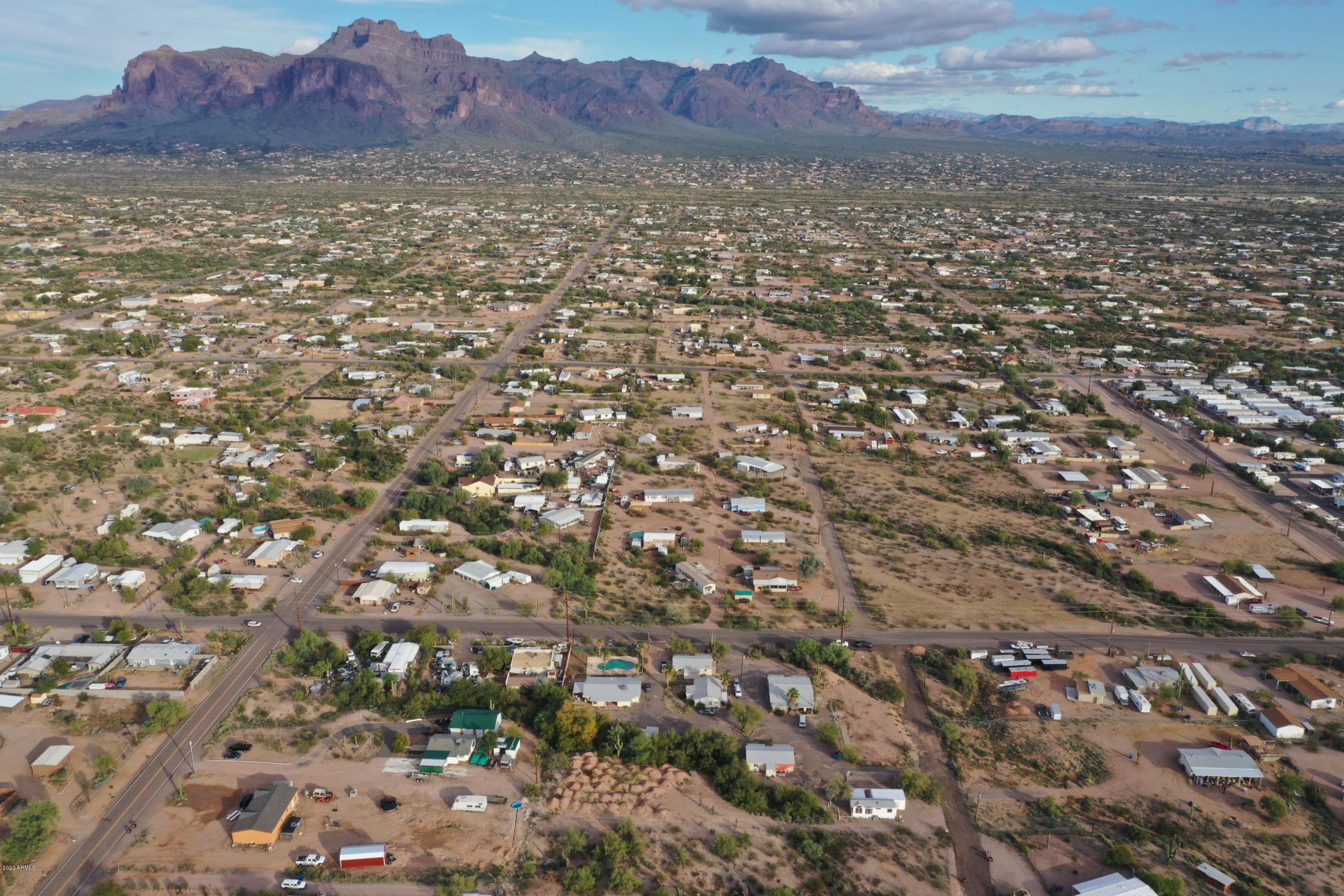 204 North Cactus Road Apache Junction, AZ 85119 - Photo 3 of 8 DJI_0428