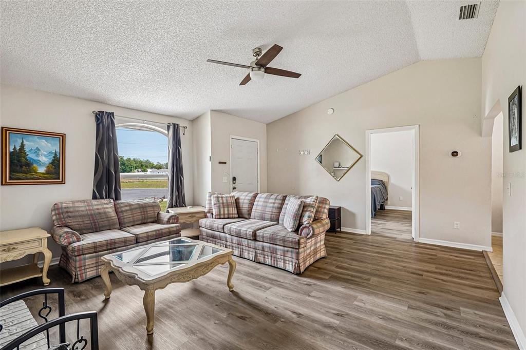 18 Spring Radiel Ocala, FL 34472 - Photo 5 of 24