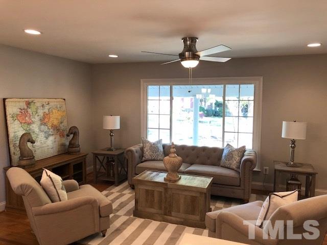 520 Harvard Street Raleigh, NC 27609 - Photo 3 of 10
