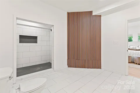 a bathroom with a toilet