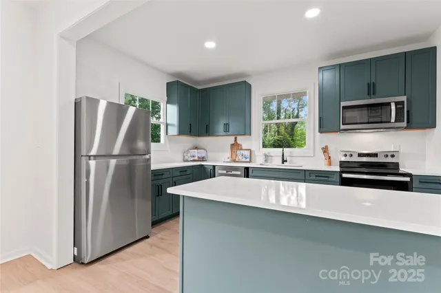 $383,500 | 815 East Second Avenue, Gastonia, NC 28054