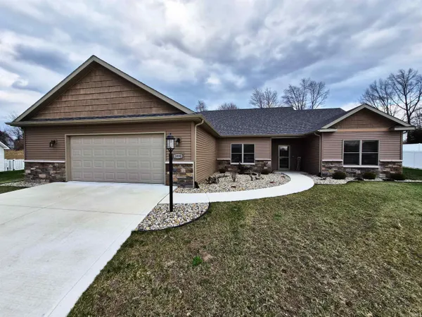 $398,500 | 3990 Kings Pass, Warsaw, IN 46582