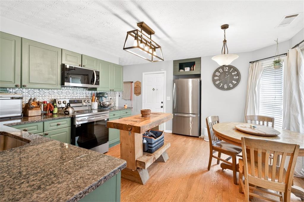 1008 Autumn Trace Monroe, GA 30656 - Photo 13 of 56