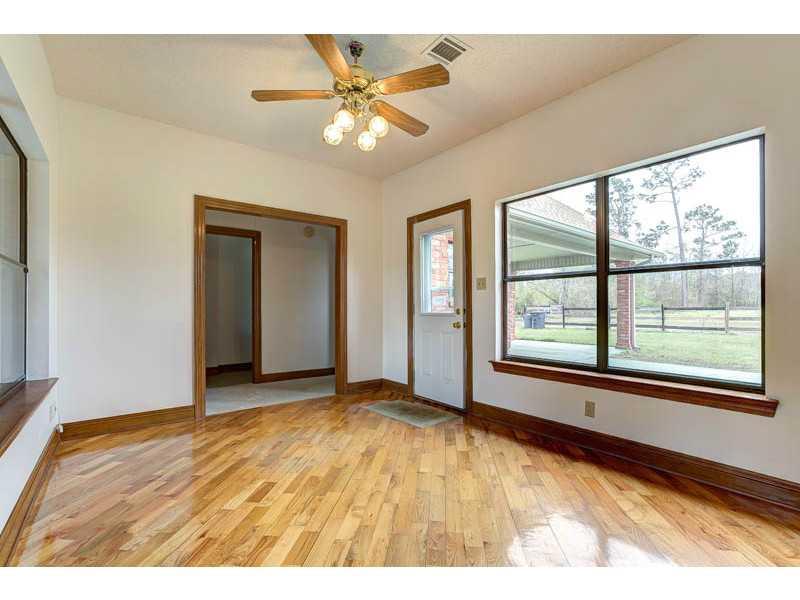 14272 James Core Road Folsom, LA 70437 - Photo 9 of 15 Gallery Image 9