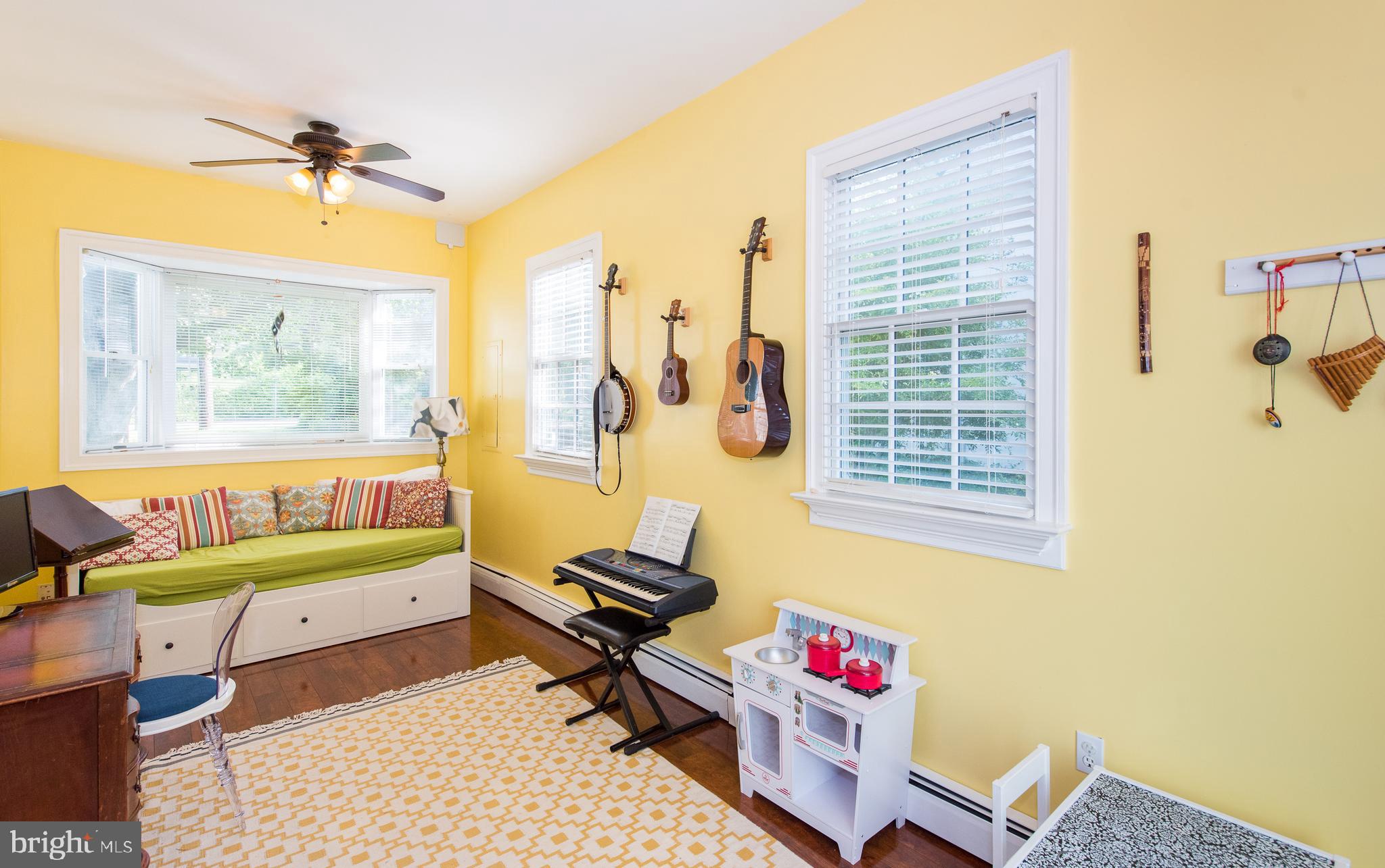 8875 Baltimore Street Savage, MD 20763 - Photo 10 of 35 Family Room