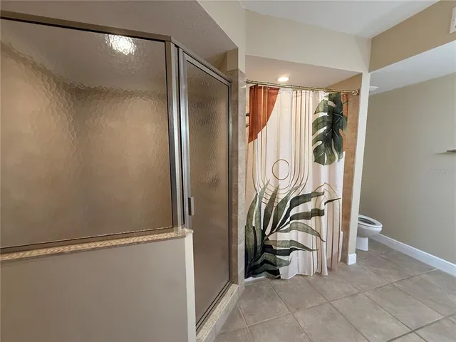 a view of a walk in closet