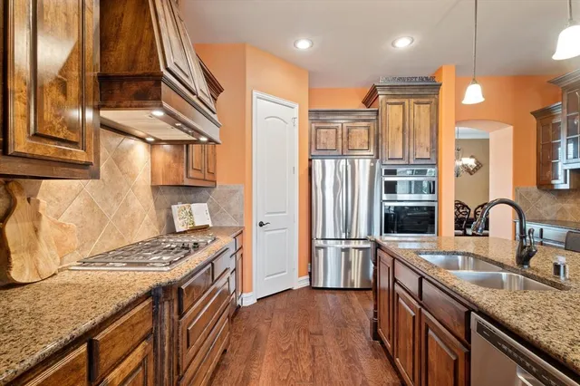 $935,000 | 2804 Trophy Club Drive, Trophy Club, TX 76262