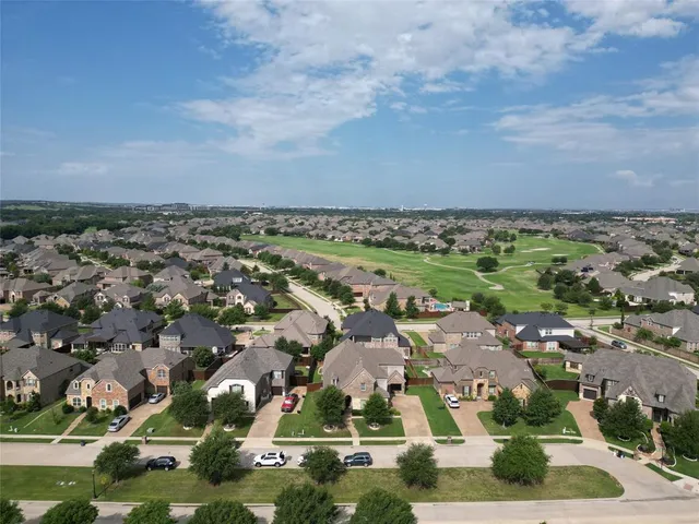 $935,000 | 2804 Trophy Club Drive, Trophy Club, TX 76262