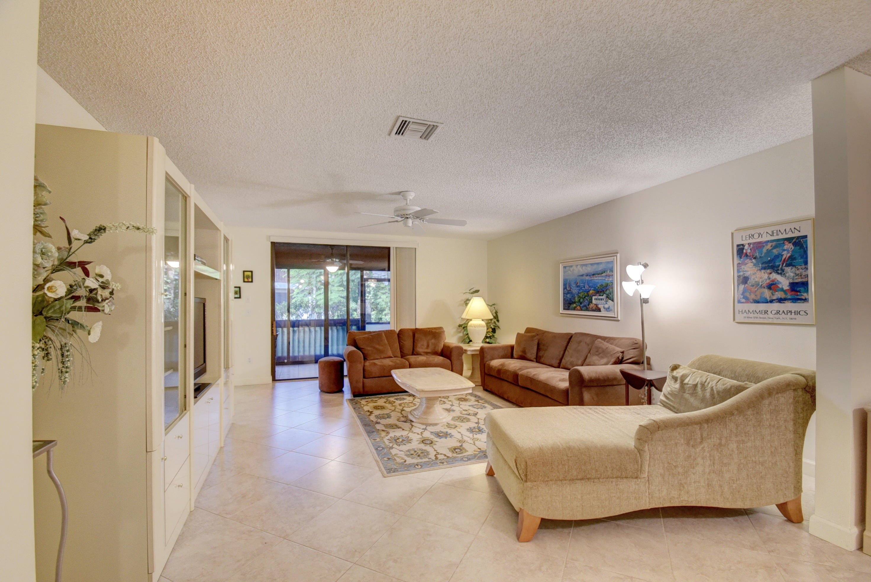 9246 Sable Ridge Circle, Unit A Boca Raton, FL 33428 - Photo 3 of 15 Living Room