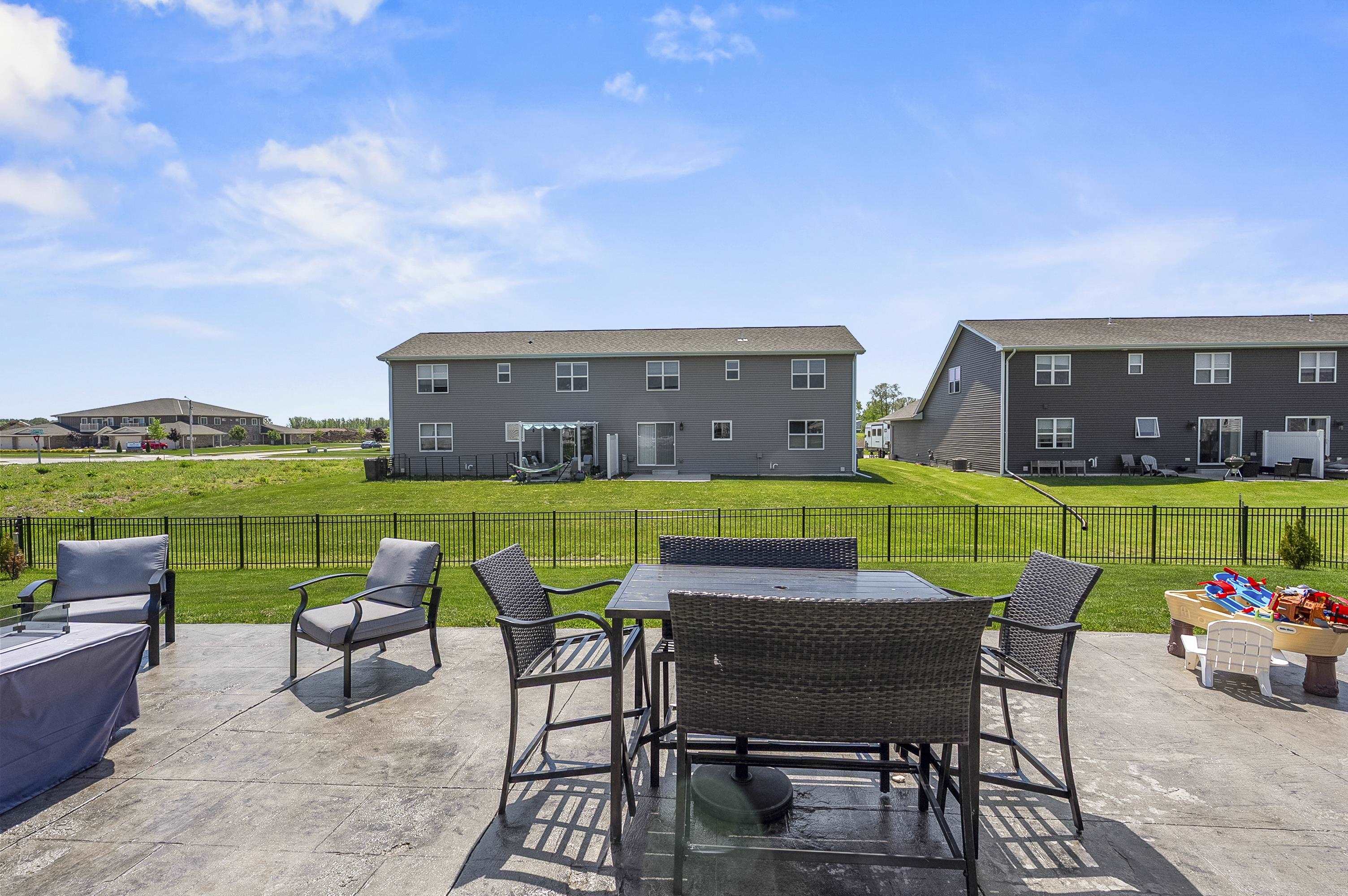 2532 Kilrush Road De Pere, WI 54115 - Photo 39 of 65