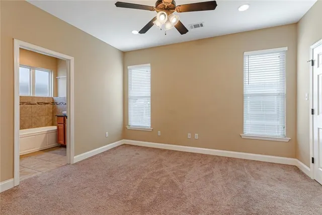 $2,100 | 801 Coffee Street, Mandeville, LA 70448