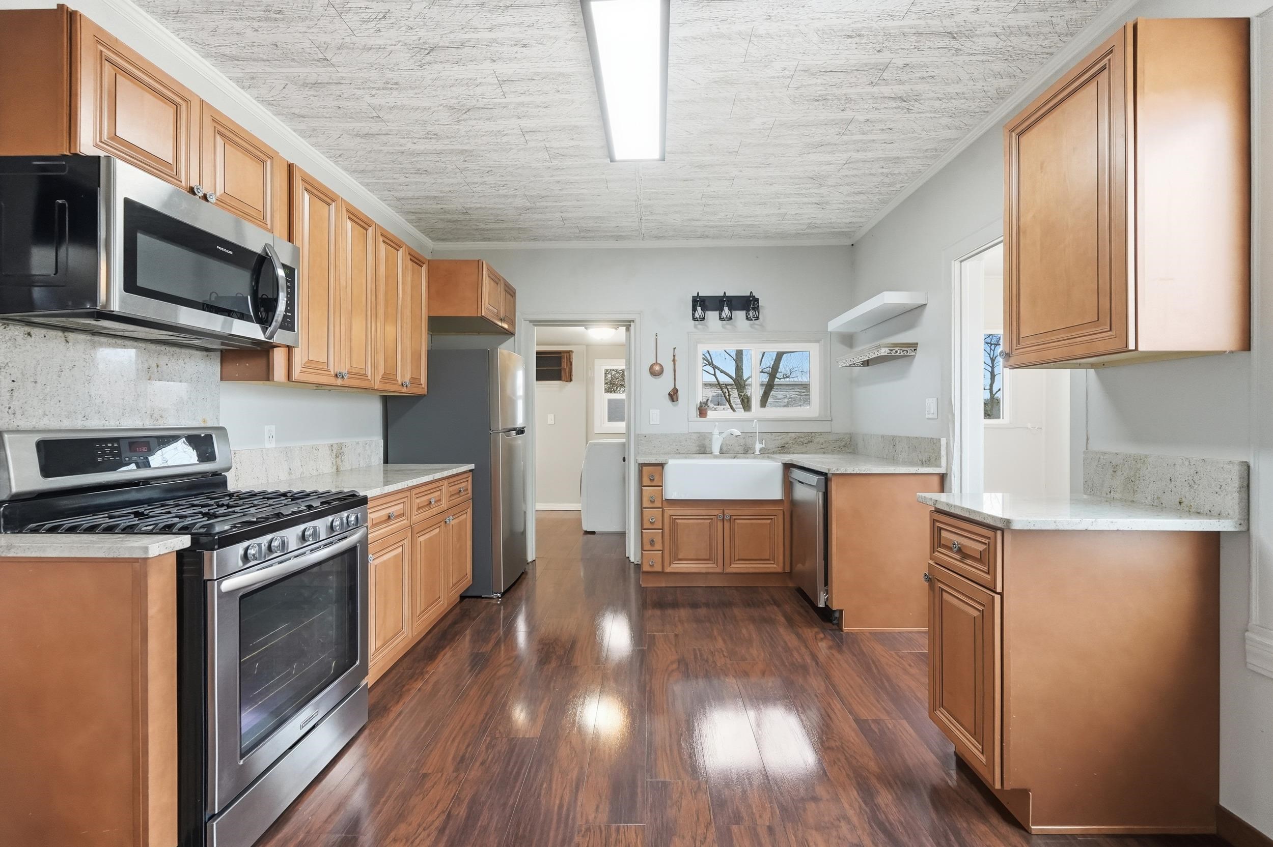 5300 Highway 3 Howe, IN 46746 - Photo 12 of 36