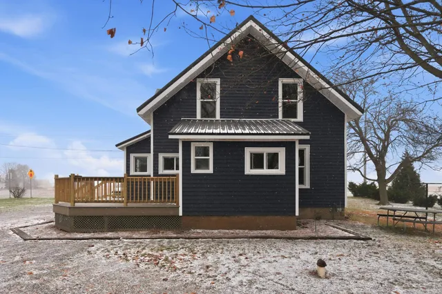$265,000 | 5300 Highway 3, Howe, IN 46746