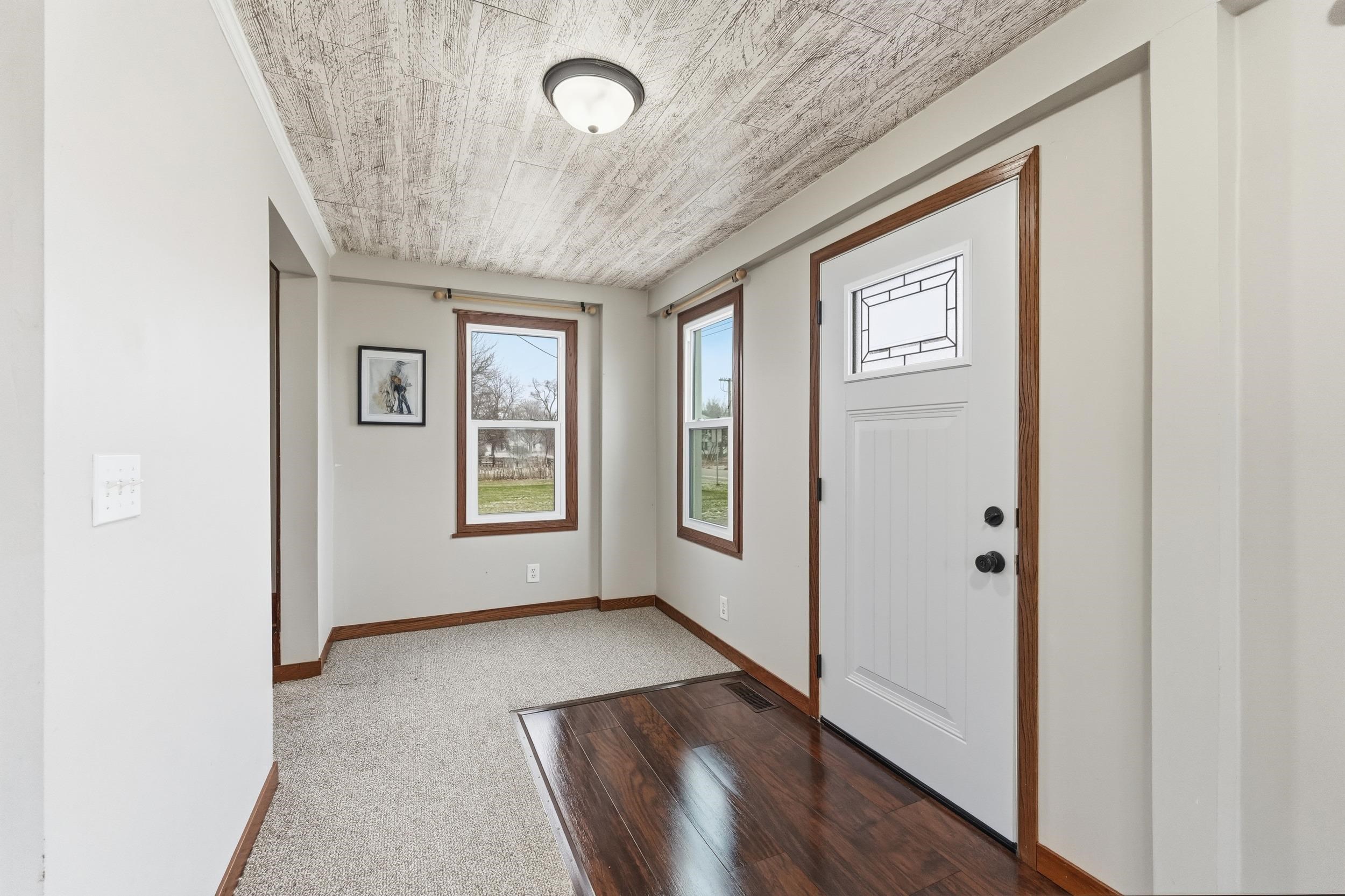 5300 Highway 3 Howe, IN 46746 - Photo 5 of 36