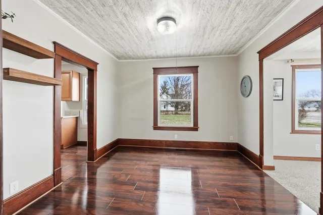 $265,000 | 5300 Highway 3, Howe, IN 46746