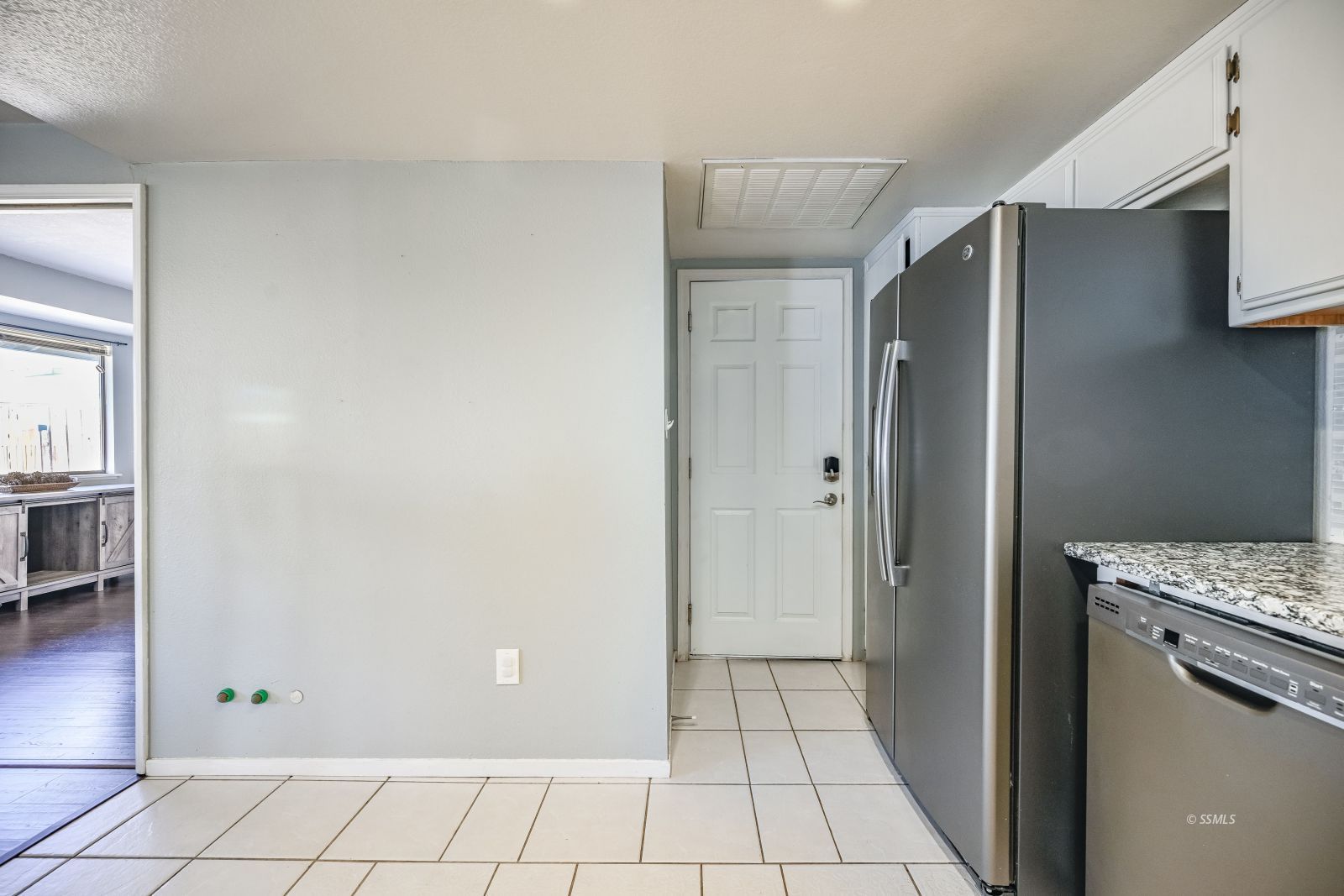 604 Heather Court Ridgecrest, CA 93555 - Photo 18 of 29
